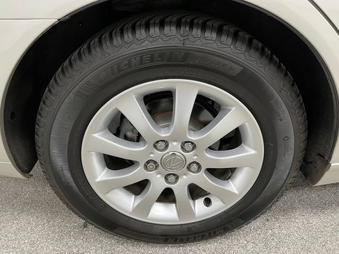 Used 2003 Lexus ES 330 FWD image 17