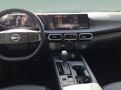 New 2026 Nissan Sentra SV w/ Floor Mat Package FWD image 25