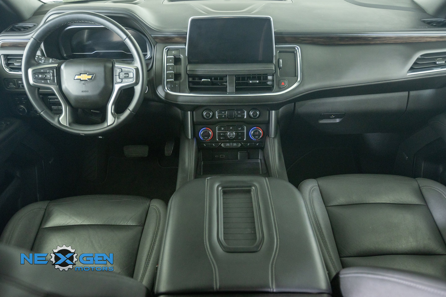 Used 2023 Chevrolet Tahoe Z71 w/ Max Trailering Package AWD/4WD image 30