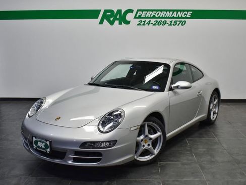 Used 2005 Porsche 911 Carrera RWD image 1