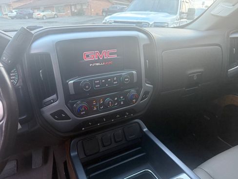 Used 2017 GMC Sierra 1500 SLT w/ SLT Premium Package image 50