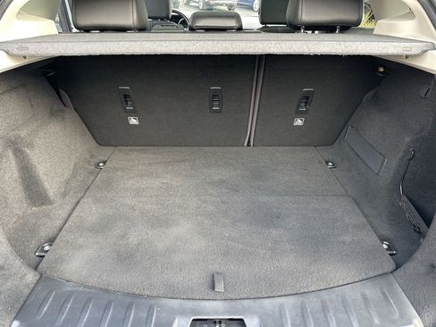 Used 2018 Jaguar E-PACE S image 36