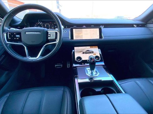 Used 2022 Land Rover Range Rover Evoque R-Dynamic SE image 15