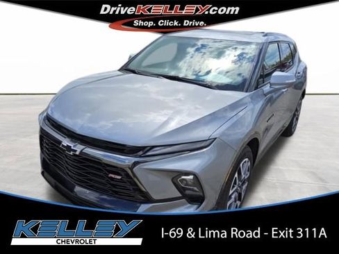 Used 2025 Chevrolet Blazer RS w/ Driver Confidence II Package AWD/4WD image 1