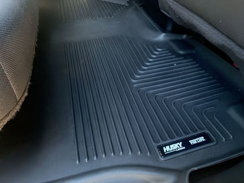 Used 2018 Ford F150 XLT w/ Equipment Group 302A Luxury image 14