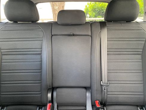 Used 2022 Volkswagen Tiguan S FWD image 18