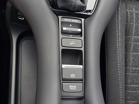 New 2027 Honda HR-V LX image 23