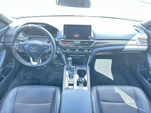 Used 2022 Honda Accord Sport image 12