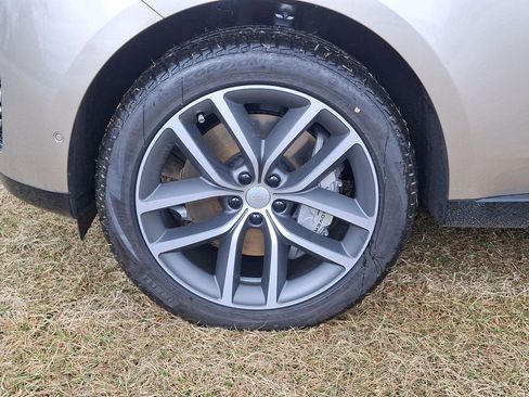 New 2025 Land Rover Range Rover SE image 16