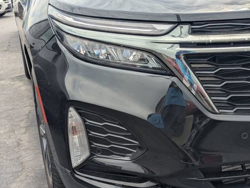 Used 2022 Chevrolet Equinox RS FWD image 10