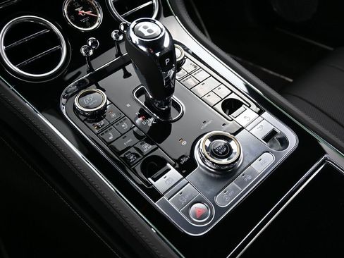 Certified 2023 Bentley Continental GT Azure image 24