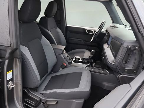 Used 2025 Ford Bronco Big Bend AWD/4WD image 16