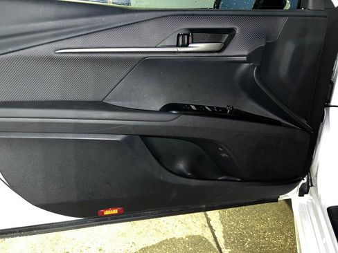 Used 2025 Toyota Camry LE image 10