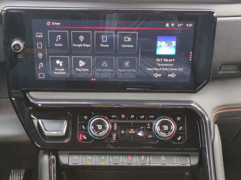 Used 2023 GMC Sierra 1500 AT4 w/ AT4 Premium Package image 17