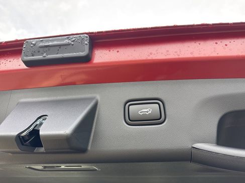 New 2025 Hyundai Tucson SEL image 18