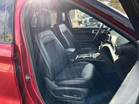 Used 2022 Ford Explorer ST-Line w/ Class IV Trailer Tow Package image 7