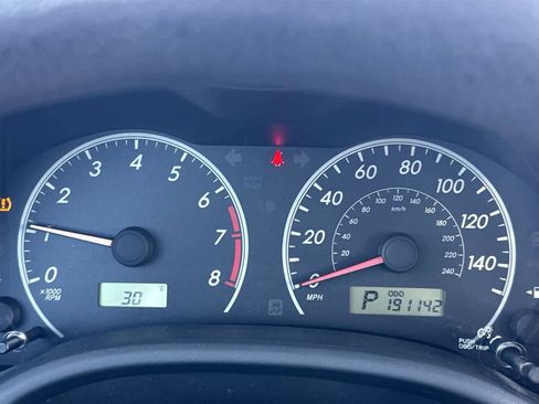 Used 2011 Toyota Corolla LE image 24