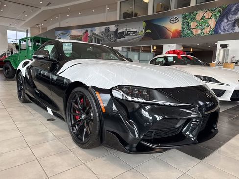 Used 2026 Toyota Supra w/ Driver Assist Package image 2