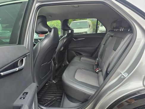 Certified 2024 Kia Niro Wind w/ Wind Preserve Package FWD image 18
