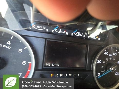 Used 2017 Ford F250 XLT AWD/4WD image 9