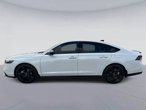 Certified 2023 Honda Accord Sport image 7