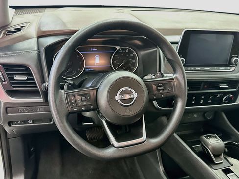 Used 2023 Nissan Rogue S AWD/4WD image 18