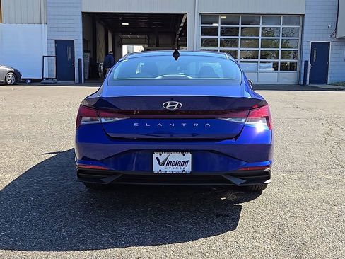 Certified 2023 Hyundai Elantra SEL w/ Convenience Package image 7