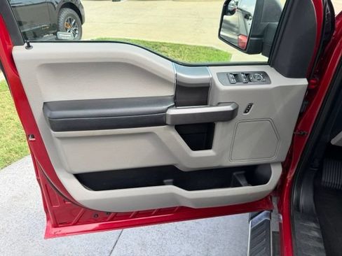 Used 2020 Ford F150 XLT w/ Equipment Group 302A Luxury RWD image 8