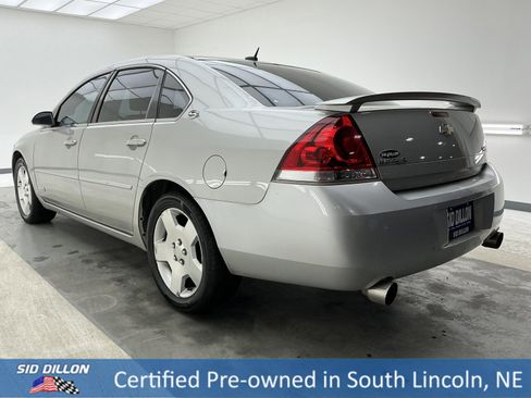 Used 2017 Chevrolet Impala LT image 6