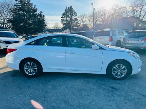 Used 2013 Hyundai Sonata GLS image 2