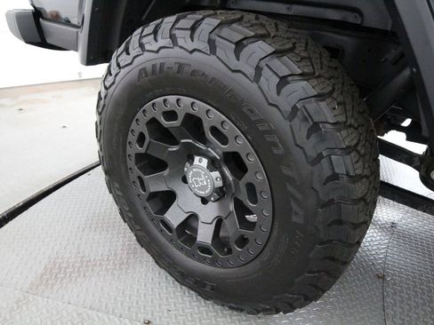 Used 2021 Jeep Gladiator Overland w/ Popular Equipment Package AWD/4WD image 59