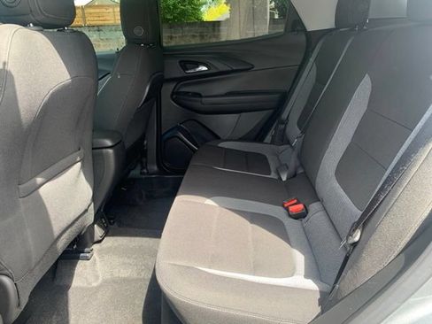 Used 2023 Chevrolet TrailBlazer LT w/ Convenience Package AWD/4WD image 13