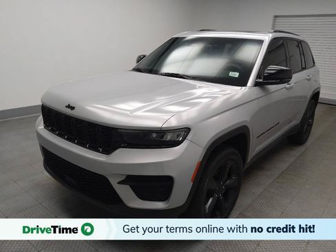 Used 2023 Jeep Grand Cherokee Altitude AWD/4WD image 1