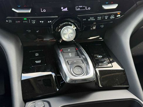 Certified 2026 Acura MDX w/ Technology Package AWD/4WD image 17