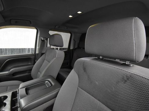 Used 2018 Chevrolet Silverado 1500 LT w/ All Star Edition image 14