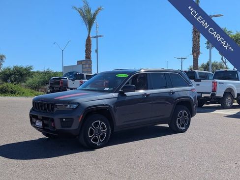 Used 2022 Jeep Grand Cherokee Trailhawk w/ ADV Protech Group II AWD/4WD image 2