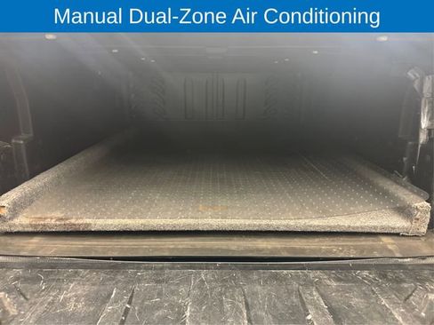 Used 2004 Chevrolet Avalanche Z71 w/ Sun And Sound Package image 13