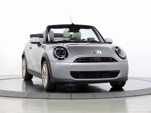 New 2026 MINI Cooper S image 1