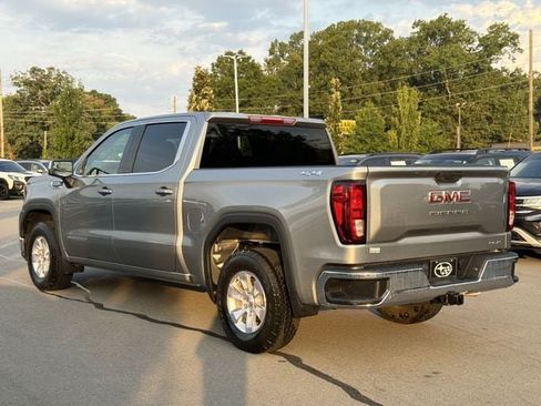 Used 2025 GMC Sierra 1500 SLE AWD/4WD image 5
