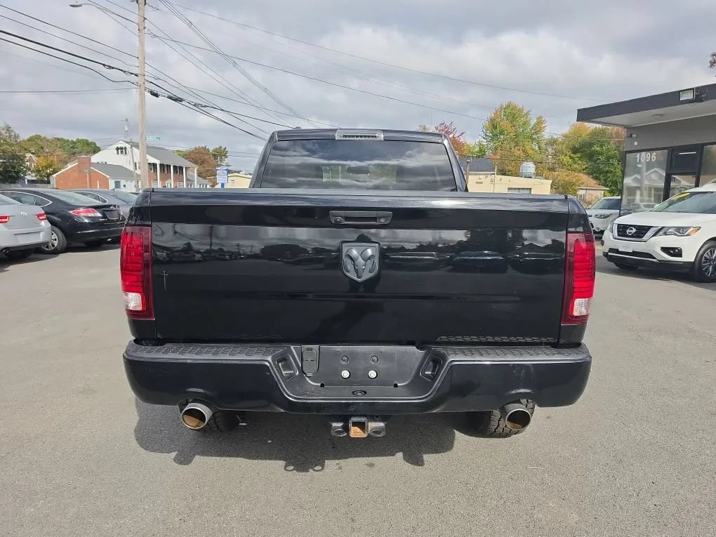 Used 2015 RAM 1500 Express w/ Black Ram 1500 Express Group AWD/4WD image 6