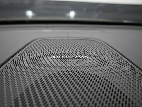 New 2026 Volvo XC60 T8 Ultra w/ Protection Package Premier image 31