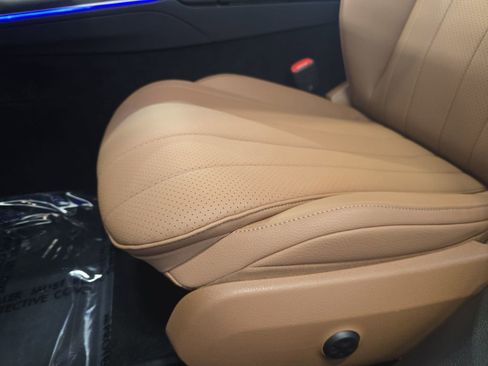Certified 2026 Mercedes-Benz E 350 4MATIC Sedan image 31
