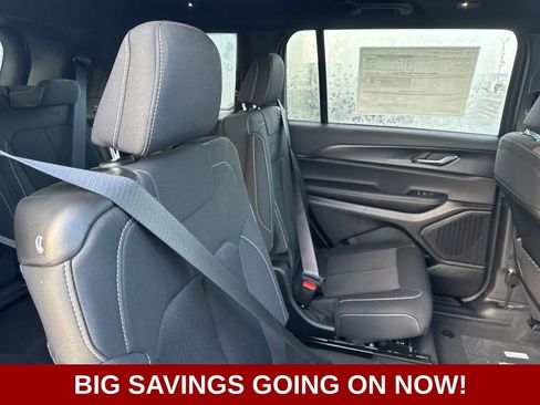 New 2025 Jeep Grand Cherokee L Laredo AWD/4WD image 45