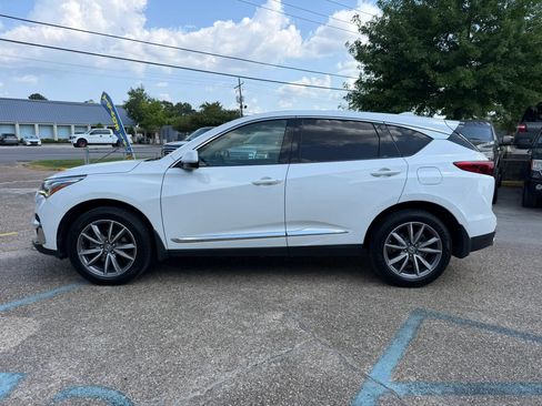 Used 2020 Acura RDX FWD w/ Technology Package image 2