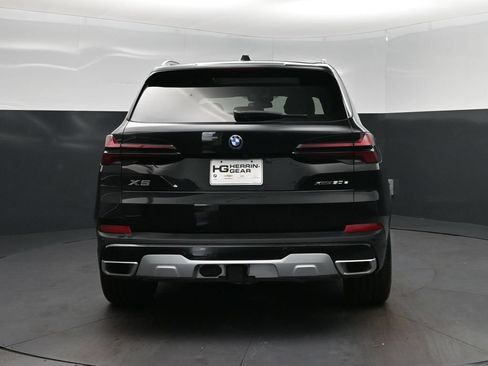 Used 2024 BMW X5 xDrive50e w/ Premium Package AWD/4WD image 6