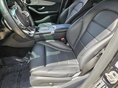 Used 2022 Mercedes-Benz GLC 300 image 15