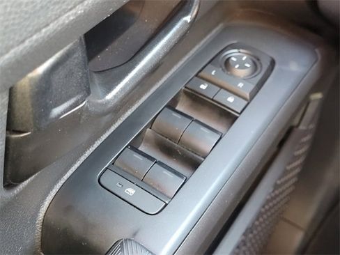 Used 2025 Toyota Tacoma SR5 image 24