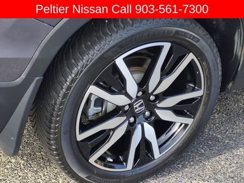 Used 2019 Honda Pilot Touring image 7