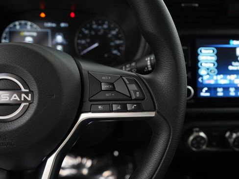 Used 2023 Nissan Kicks SV image 19