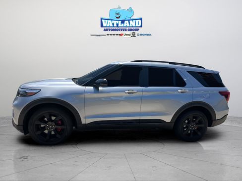 Used 2024 Ford Explorer ST w/ Equipment Group 401A AWD/4WD image 2
